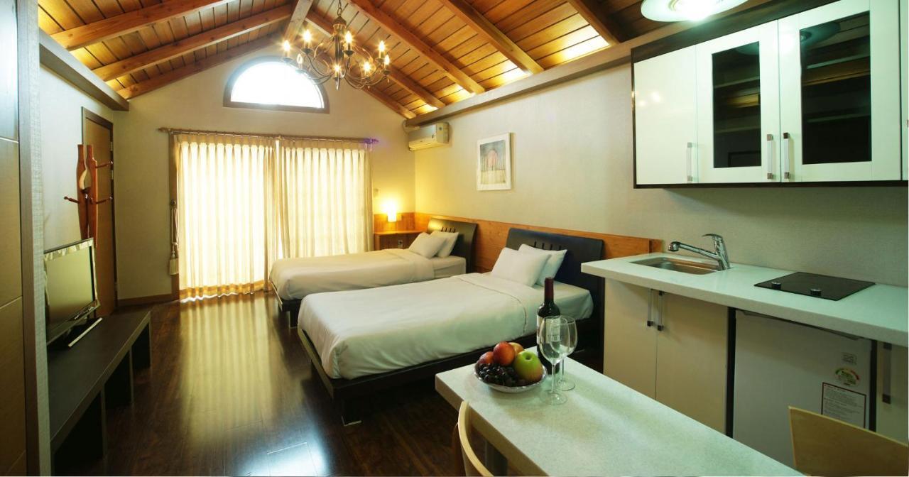 Uts Village Jeju Exterior photo